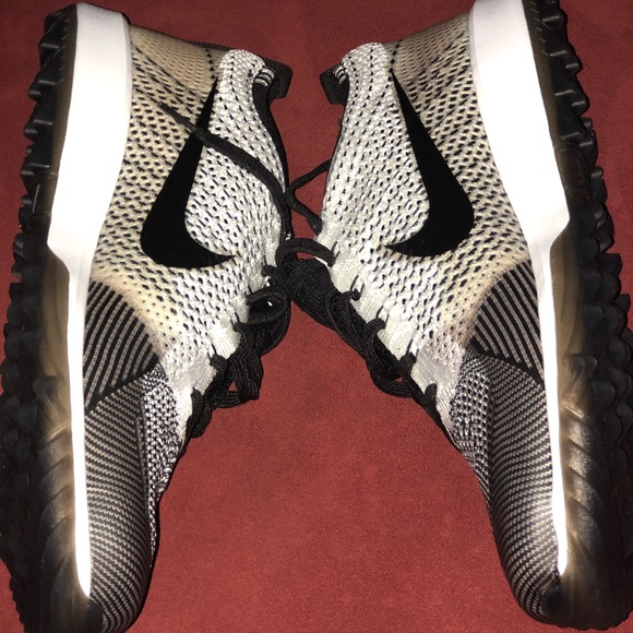 Nike Flyknit Racer G Size 10 Golf Shoes - Picture 2 of 8